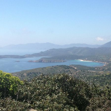 Santigu Cunventu Hotel Domus De Maria Bagian luar foto